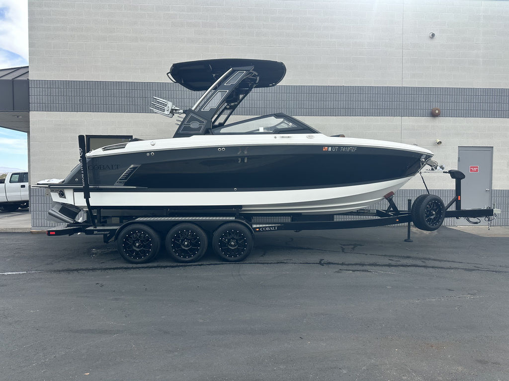 2023 Cobalt Boats R6 Surf