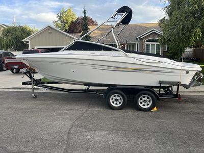 2006 Four Winns H220