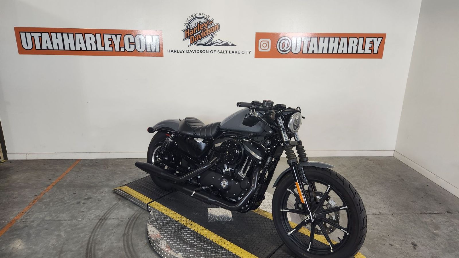 Harley-Davidson 2022 Iron 883