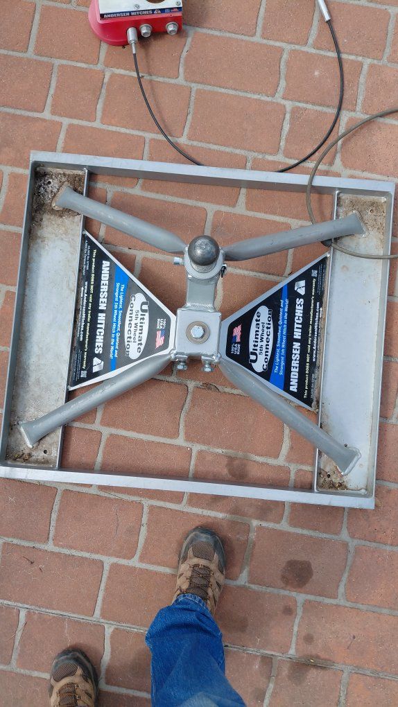 Andersen 5th Wheel Hitch 24,000lbs.