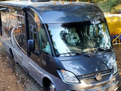 2014 Winnebago Via 25P