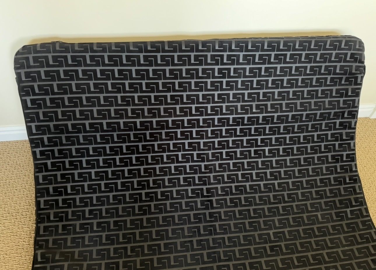 Main image 4