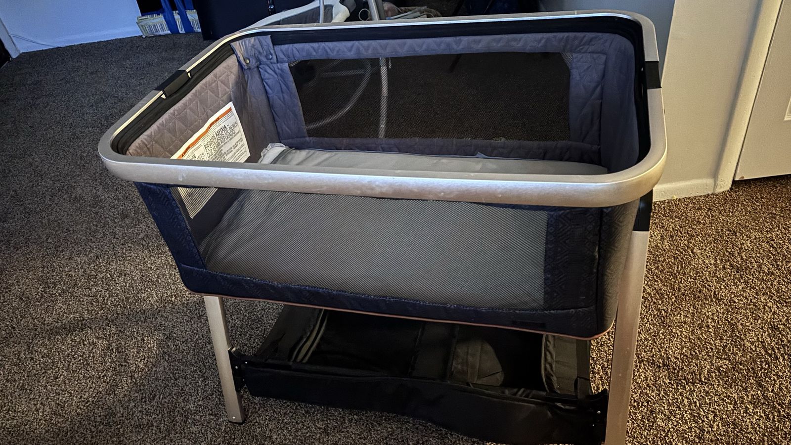 Baby crib/bassinet