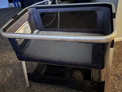 Baby crib/bassinet