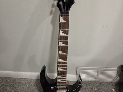 Ibanez Mikro Gio .Electric Guitar with Sharktooth Inlays