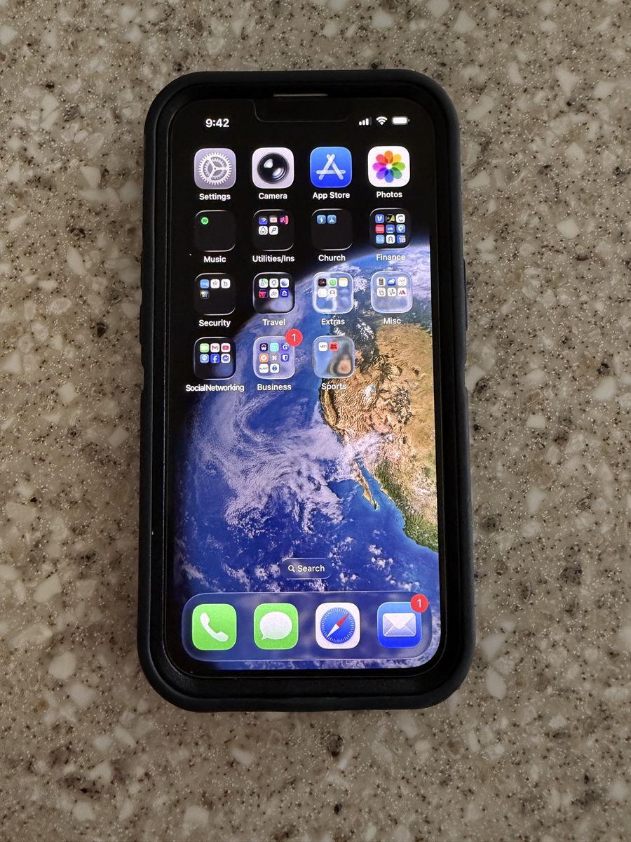 Apple iPhone 13 - 128GB - Unlocked - 80% Battery Health - Great Condition