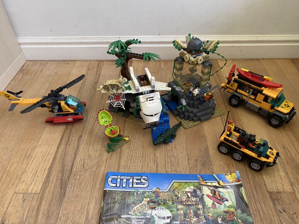 LEGO City Jungle Exploration Site