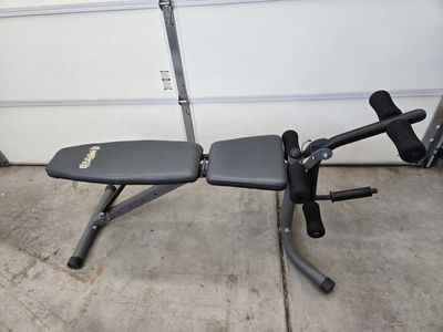 Complete bench set with weights