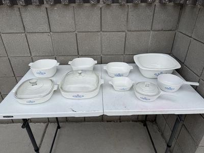 Lot of 12 Pieces of Corning Ware Blue Cornflower Dishes - 9 Bases and 3 Lids