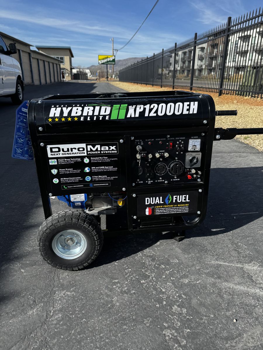 DuroMax XP12000EH 9500W Electric Start Dual Fuel Portable Generator