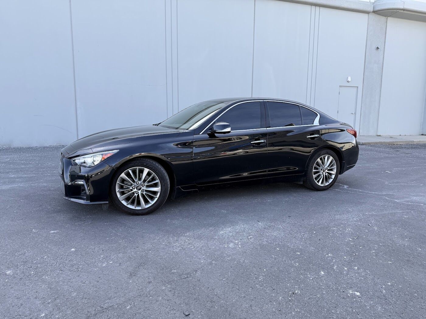 2021 Infiniti Q50 Signature Edition