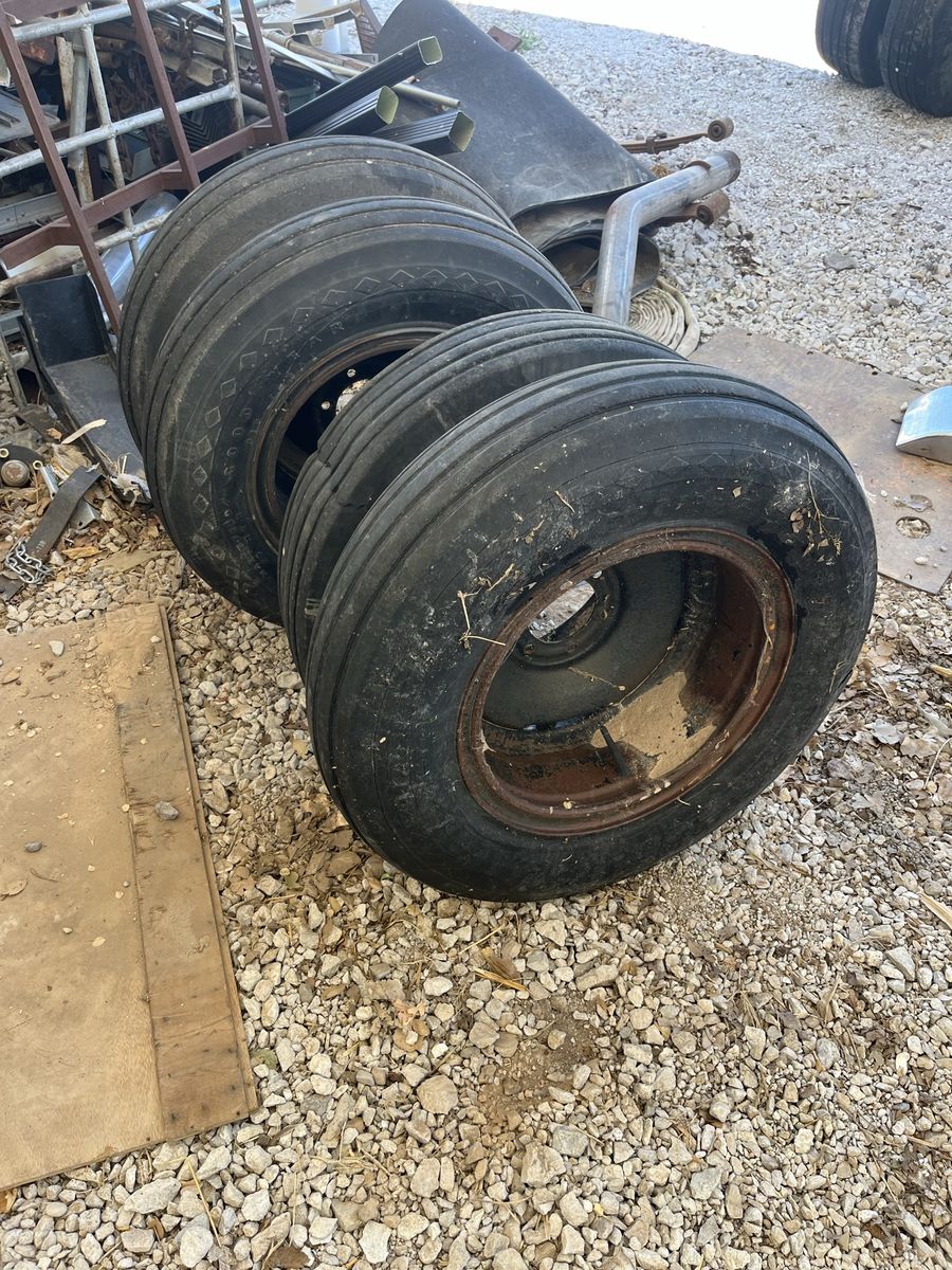 Implement wheels/tires