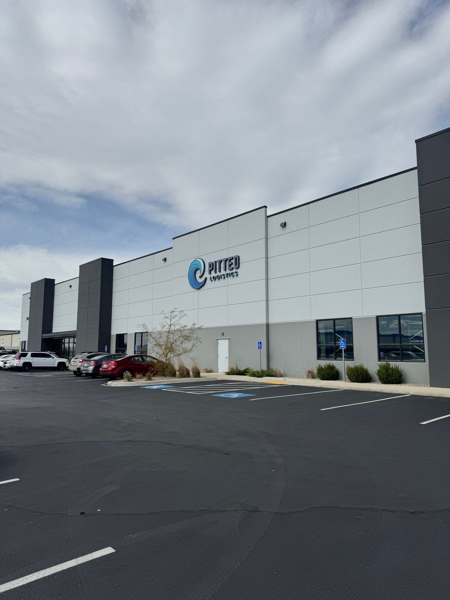 6,800 SF - 24,600 SF Class A Distribution Warehouse in NSL- 480 Volt Power
