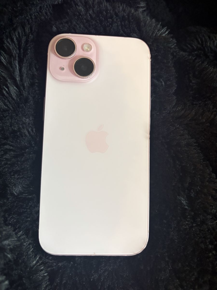 Apple iPhone 15 Pink Unlocked Smartphone