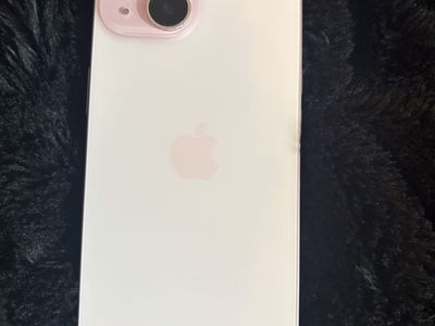 Apple iPhone 15 Pink Unlocked Smartphone