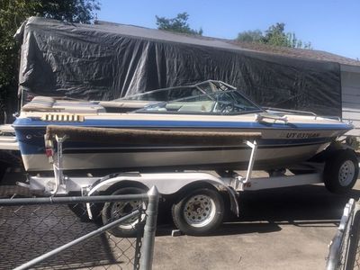 1987 Searay Boat