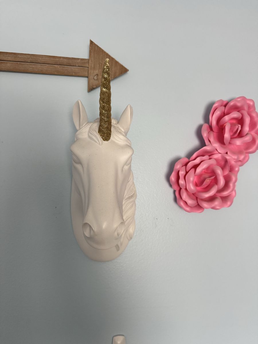 Main image 4