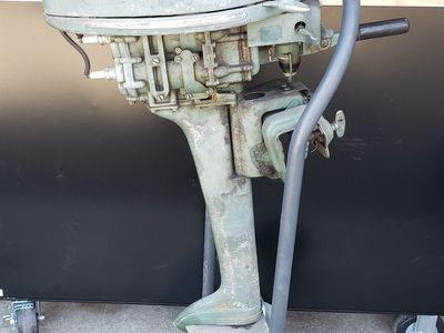 1953 Sears Elgin 7.5 hp Outboard Boat Motor