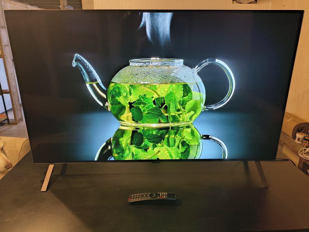 LG OLED B4 48" 4K TV