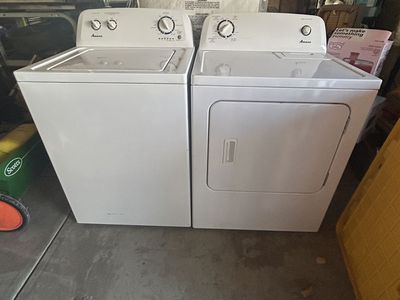 Amanda Washer and Dryer practically new