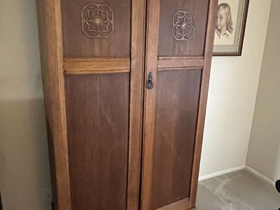 Victorian Gentleman's Wardrobe/Armoire