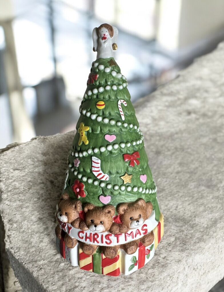 Vintage Misic Box Christmas Tree