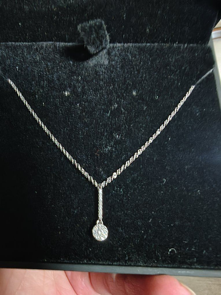 JARED Diamond Pendant Necklace
