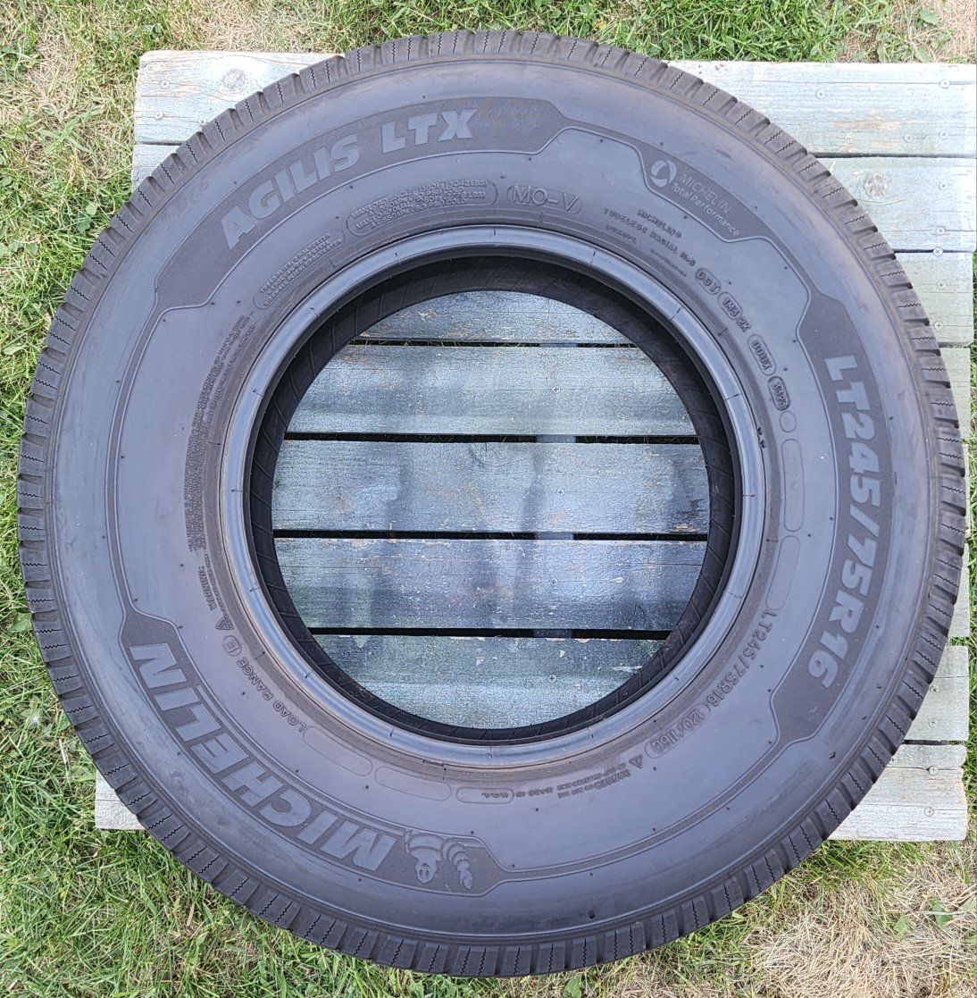 Michelin Agilis LTX LT245/75R16 Load Range E All-Season Truck Tires (Set of 2)
