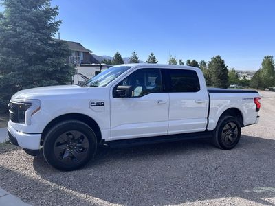 2024 Ford F-150 Lightning Flash