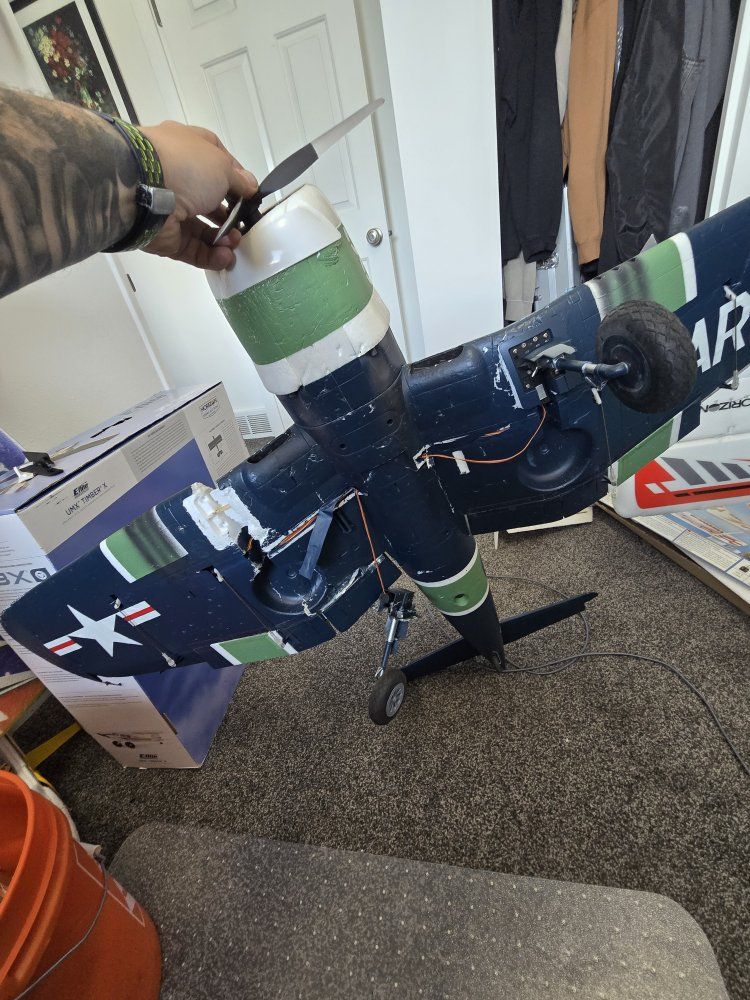 Main image 4