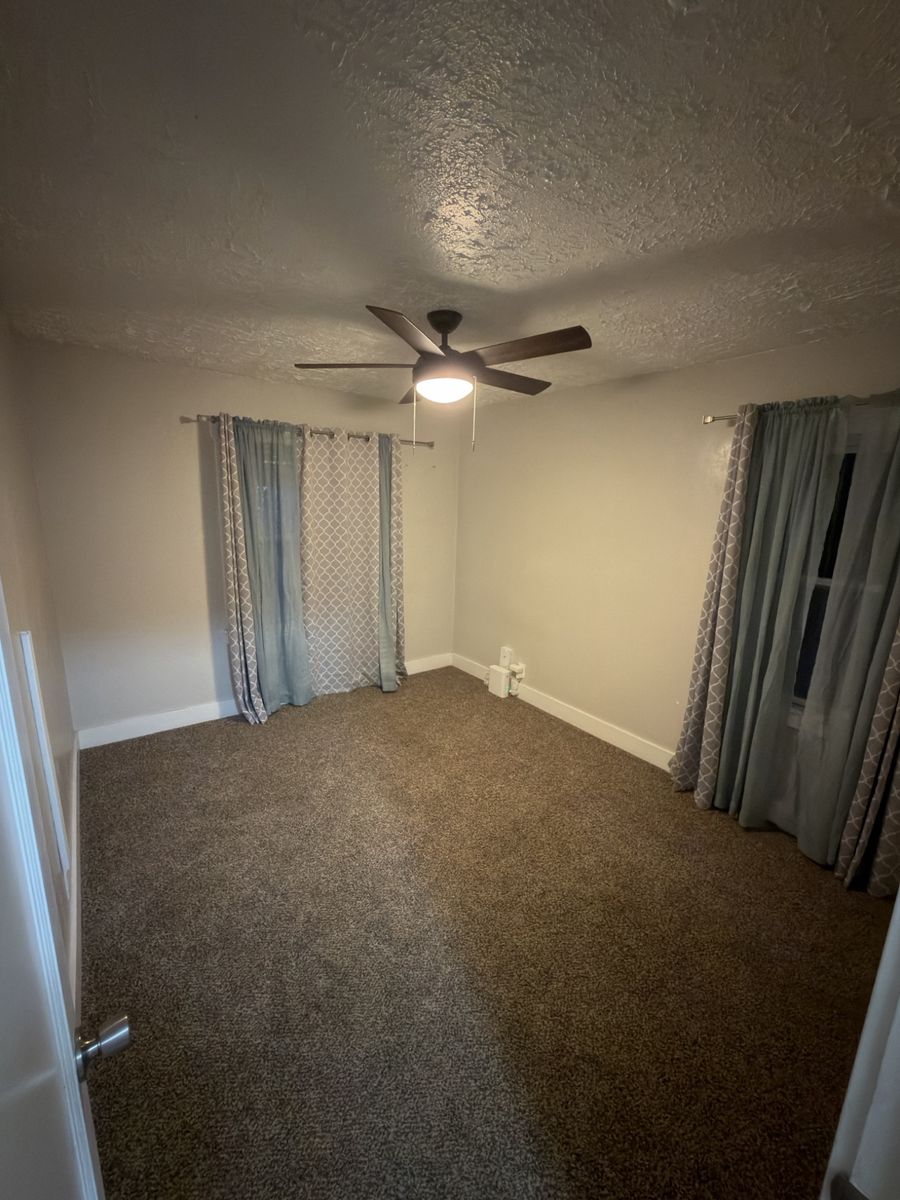 Main image 8