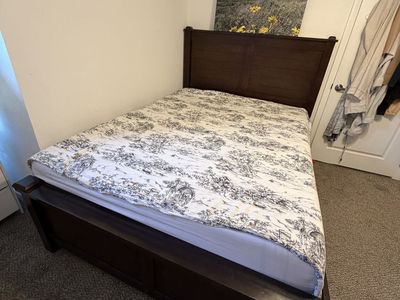 Queen Bed and Box Spring