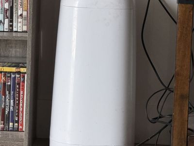 Diaper genie