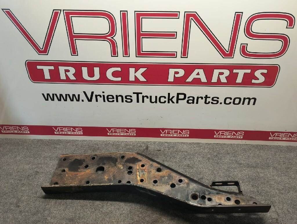 Kenworth W900 Left Frame Horn