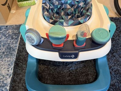 Safety 1st Baby Walker with Interactive Toy Tray Blue Geometric Seat
