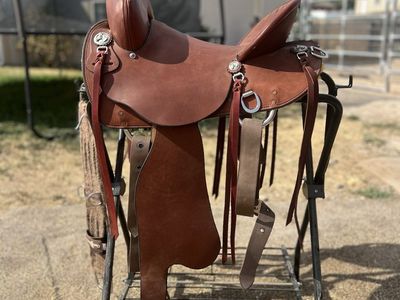 Brand New 15 in Queen Valley Mule Ranch Mule Saddle