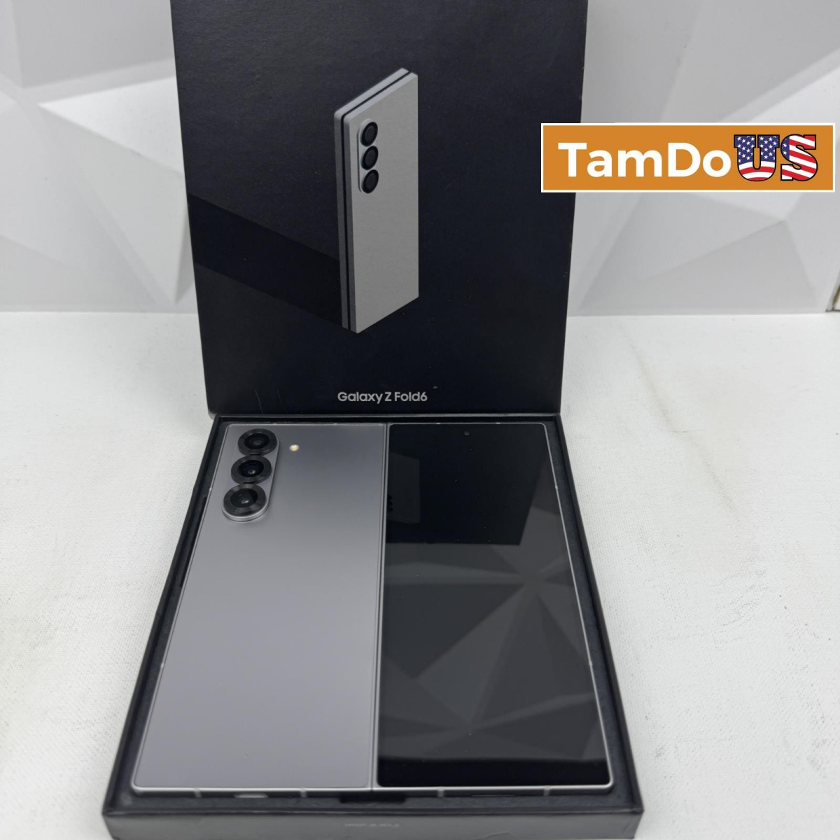 Samsung Galaxy Z Fold6 (SM-F956U) 256GB, Silver Shadow, Unlocked