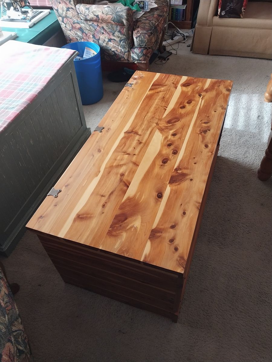 Cedar chest - large