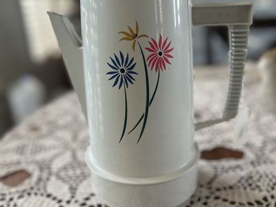 Perky little vintage percolator