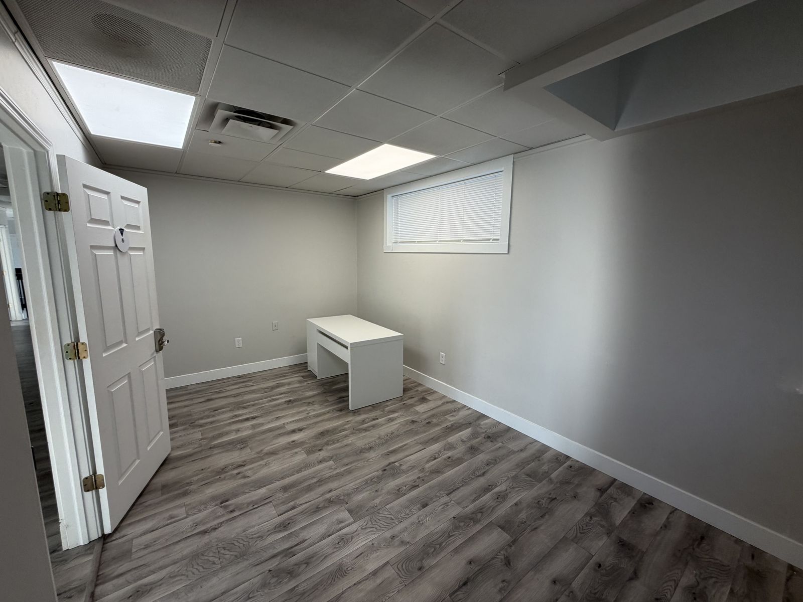 Second Level Office in Sandy.
