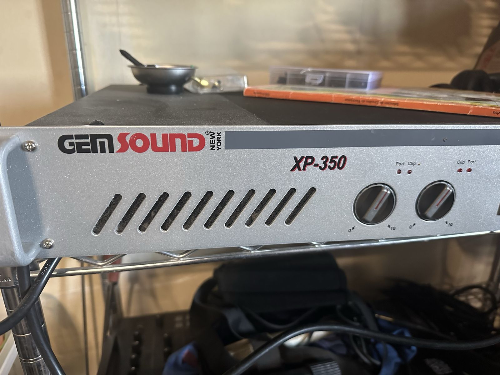 GemSound XP350 power amp 