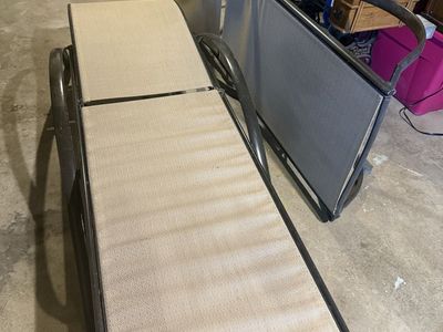 Layout Lawn Chairs