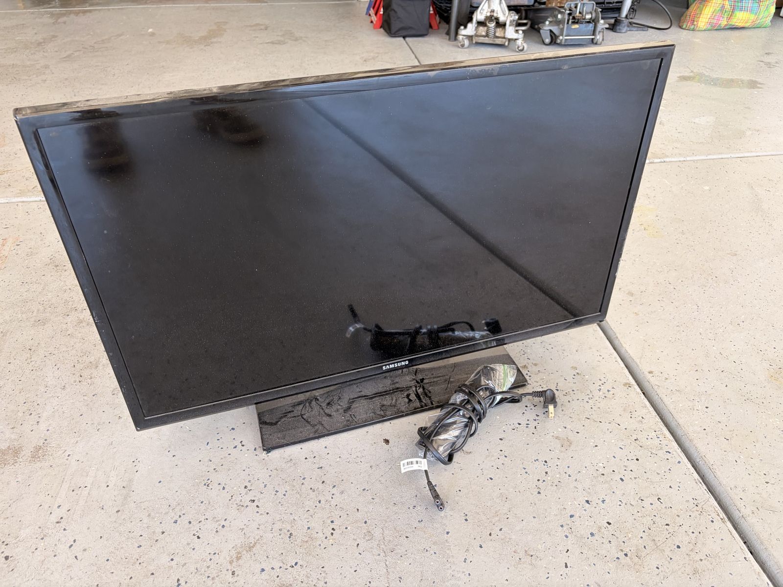 Free 32” Samsung TV