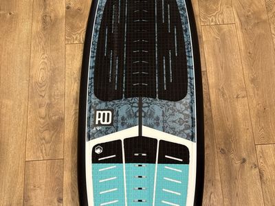 Liquid Force Pod 4’9”