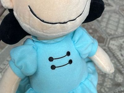 Lucy Peanuts Plush Toy Peanuts Worldwide NICE!