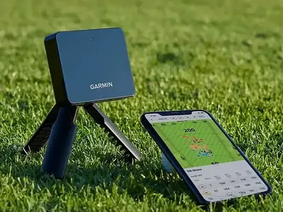 Garmin Approach R10 Portable Golf Launch Monitor – $350