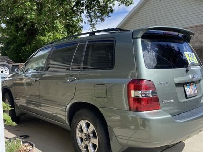 2004 Toyota Highlander Base