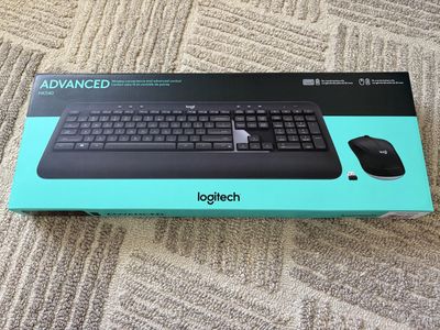 Logitech MK540 Advanced Wireless Keyboard and Mouse Combo (NIB!)