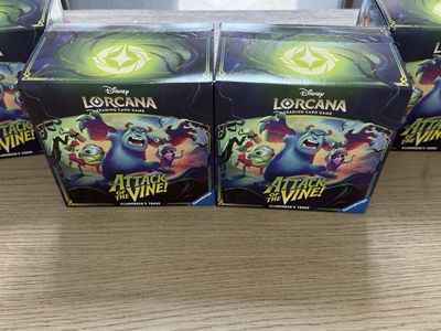 Lorcana Attack of the Vine! Illumineer’s Trove