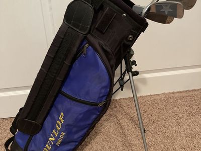 Youth Golf Set: 28 inch Dunlop Junior bag and clubs (see description)